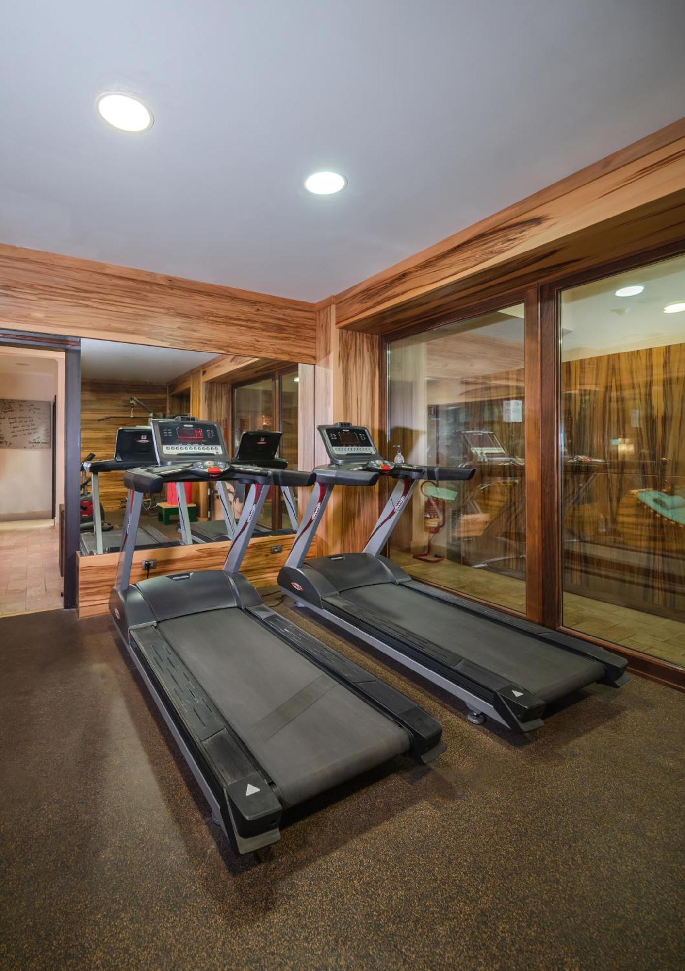 Ovindoli Park Hotel & Spa מראה חיצוני תמונה